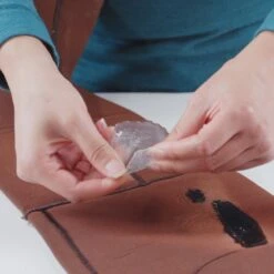 GearAid Aquasure +FD Repair Adhesive -Randonnée Et Camping colle flexible gearaid aquasure fd repair adhesive 02