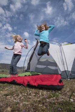 Matelas Klymit Insulated Static V Luxe -Randonnée Et Camping matelas gonflable klymit static v luxe insulated 08