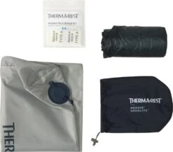 Therm-a-Rest Thermarest NeoAir Uberlite -Randonnée Et Camping matelas thermarest uberlite 05