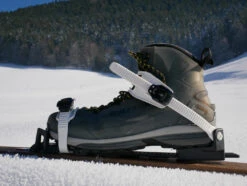 Fixations OAC EA 2.0 33 Fixations OAC EA 2.0 -Randonnée Et Camping ski raquettes altai hok fixations universelles oac ea 2.0 05 1