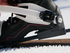 Fixations OAC EA 2.0 32 Fixations OAC EA 2.0 -Randonnée Et Camping ski raquettes altai hok fixations universelles oac ea 2.0 07 1