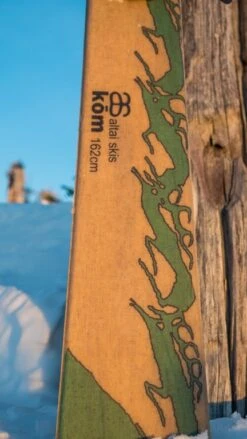 Skis Altai Kom 25 Skis Altai Kom -Randonnée Et Camping skis altai kom 04 1